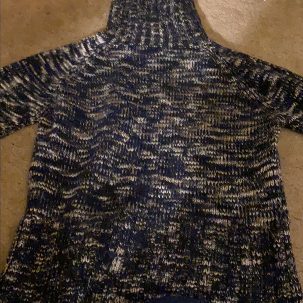 Sweater - Picture 3 of 3